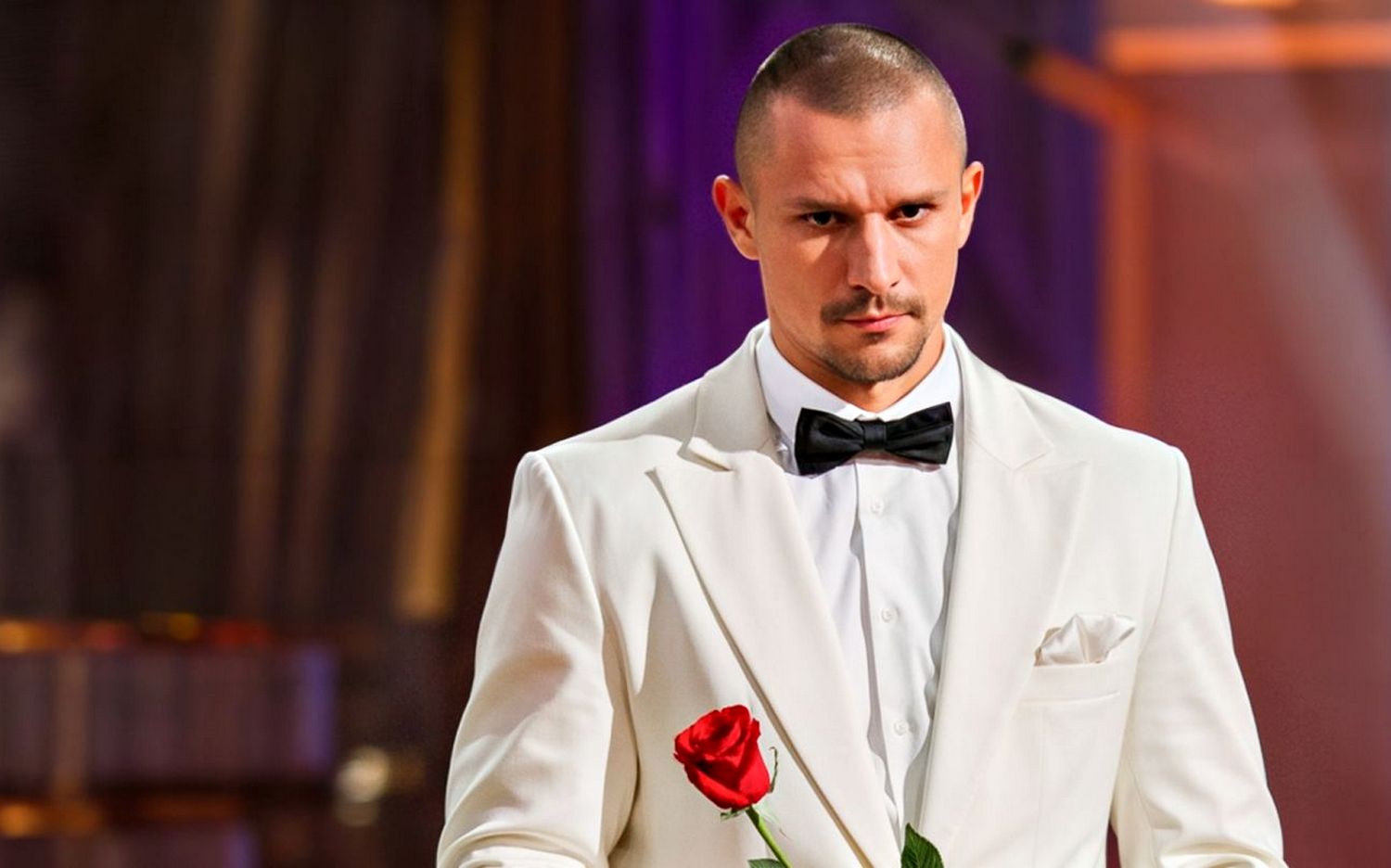 Тарас Цимбалюк під атакою критики після інтерв’ю: друг Роман Крохін заступився за актора