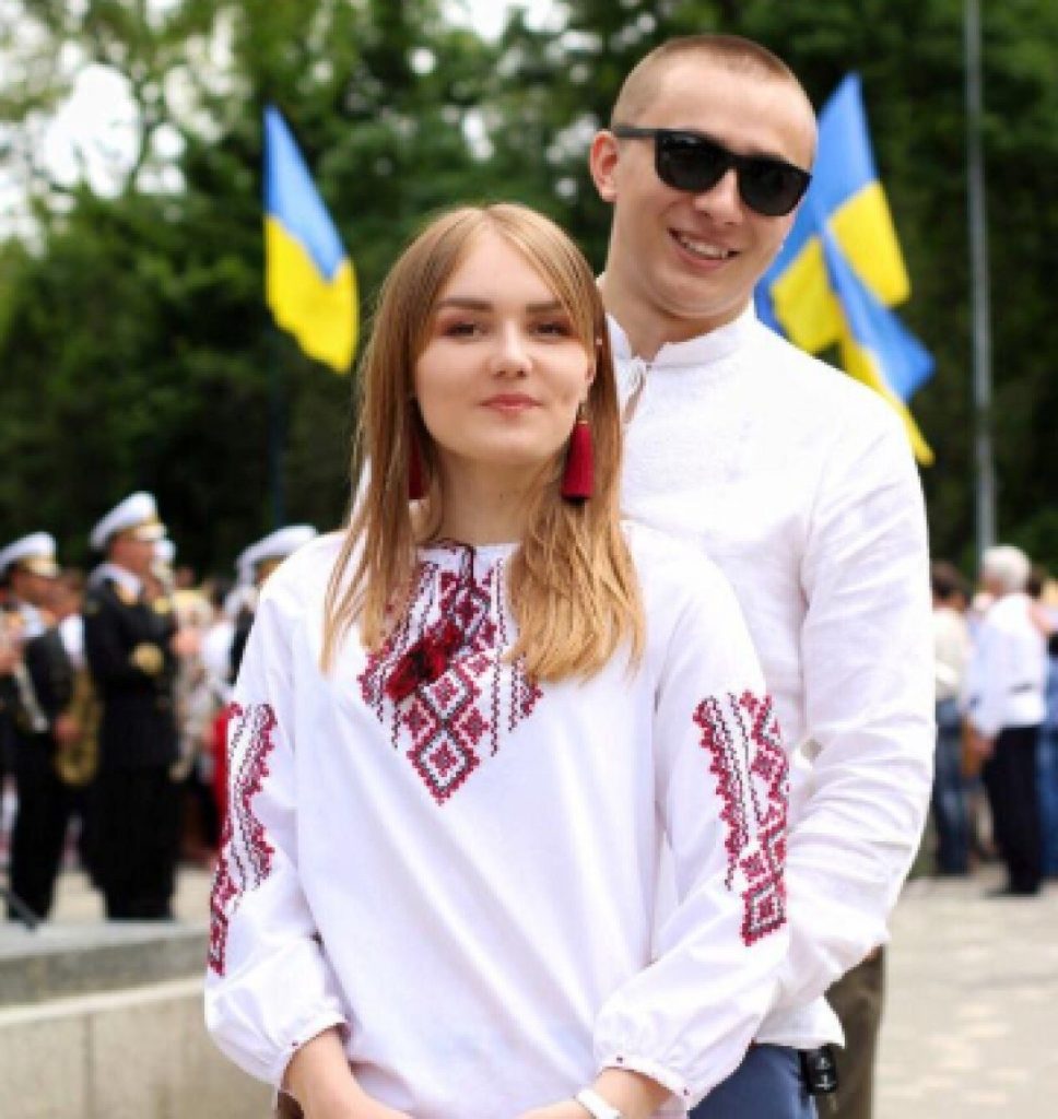 Хто Такий Стерненко: Детальна Біографія та Кар'єра