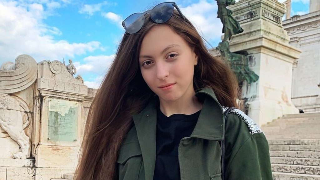 Дочка Полякової: подробности биографии, карьеры и личной жизни