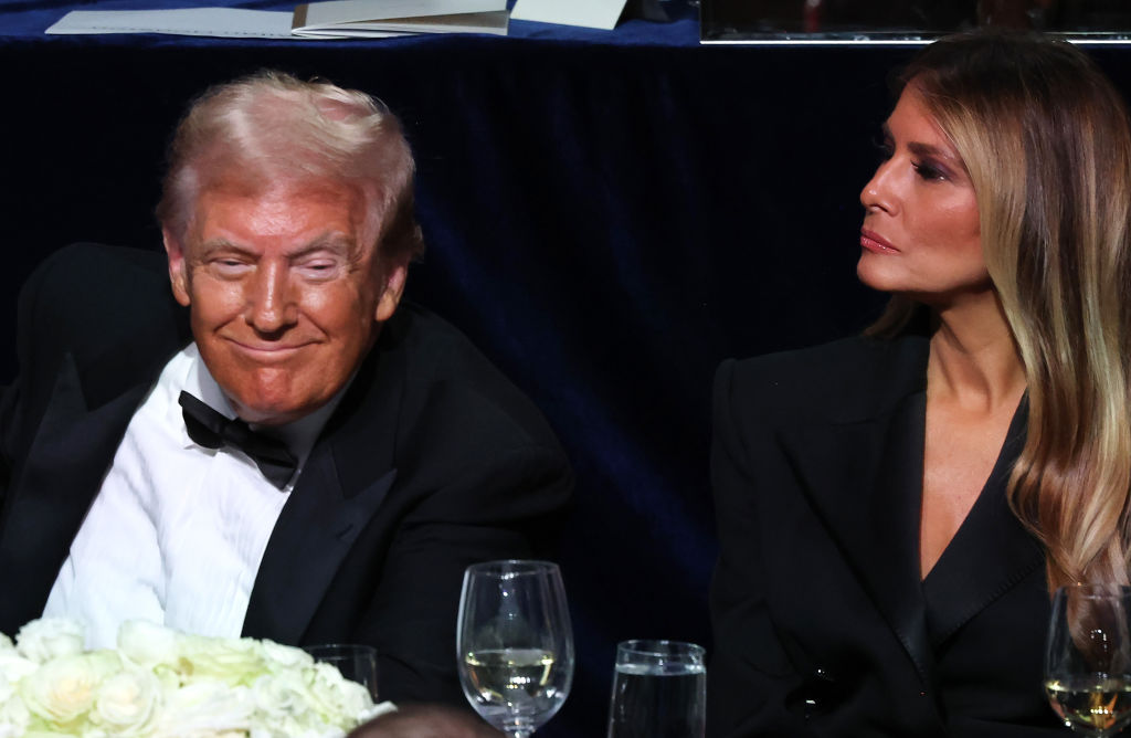 Мелания Трамп Развод: подробности личной жизни и слухи о браке