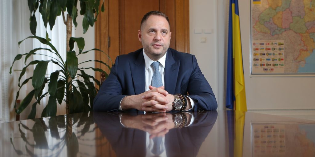 Андрій Єрмак Національність: детальный обзор личности и карьеры