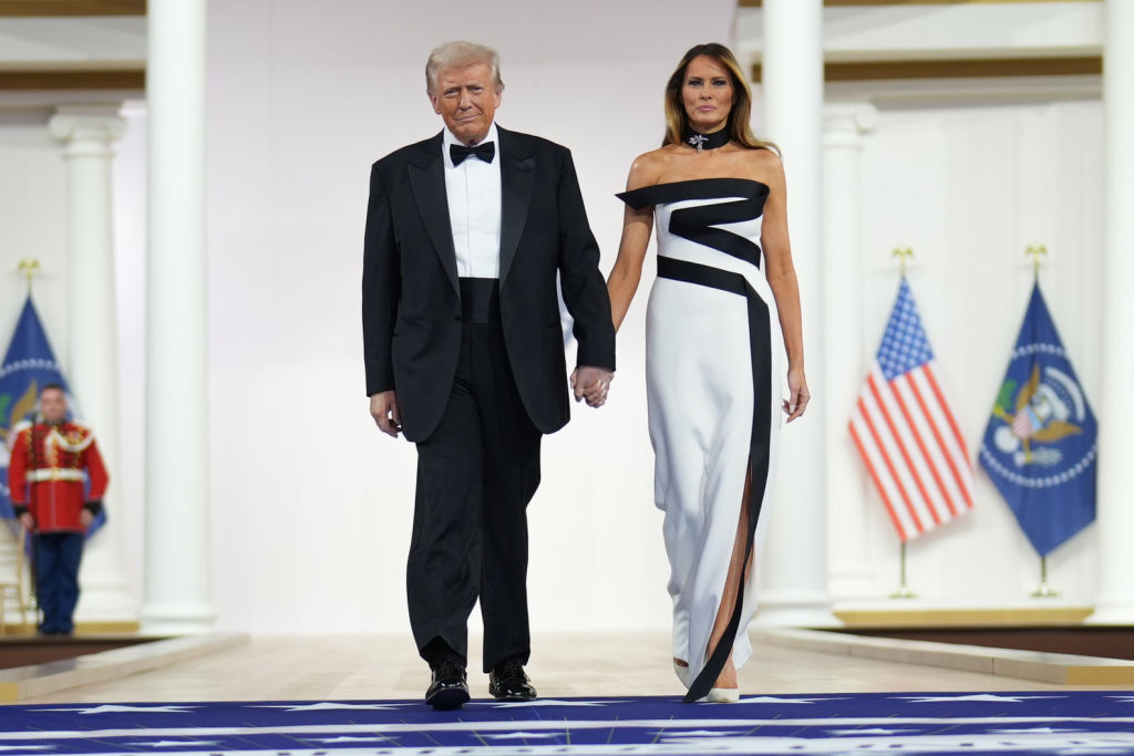 Мелания Трамп Развод: подробности личной жизни и слухи о браке