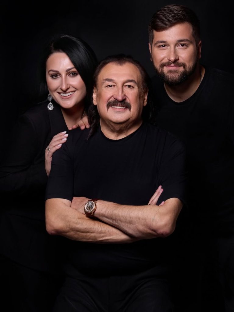 Степан Гіга Біографія: Життя, творчість та особистий шлях