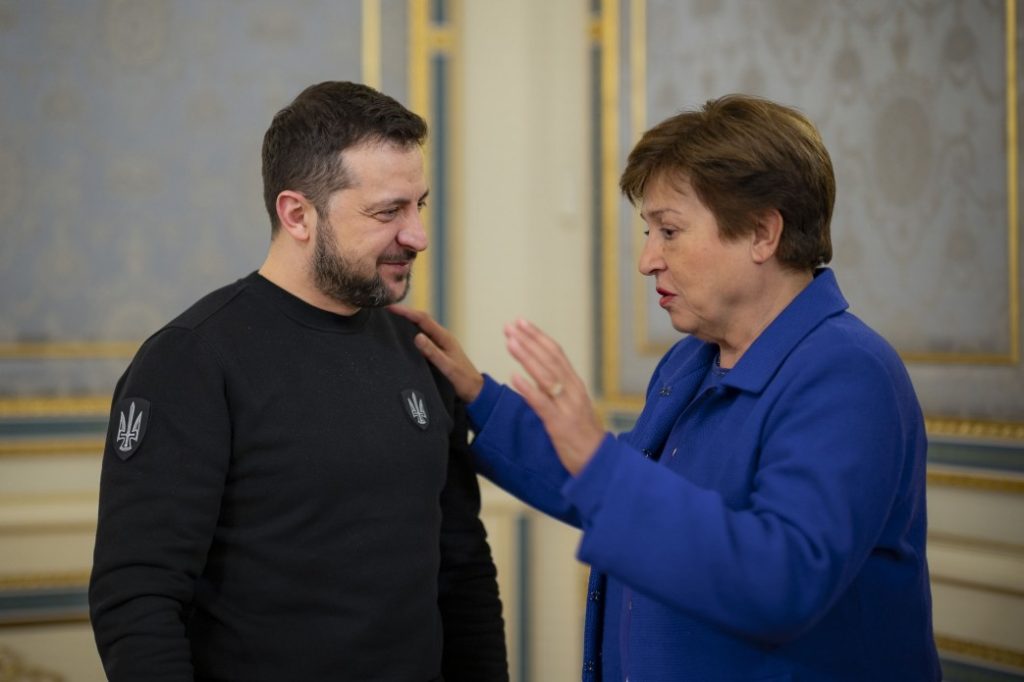 Сколько лет Владимиру Зеленскому: подробный взгляд на возраст и жизненный путь