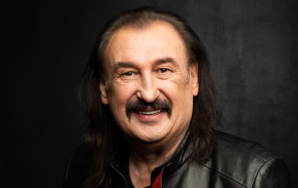 Степан Гіга Біографія: Життя, творчість та особистий шлях